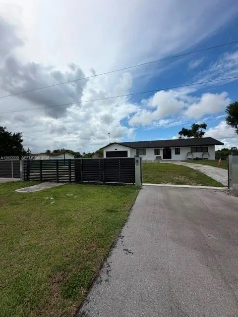 20465 SW 200th St, Miami, FL 33187 - #1
