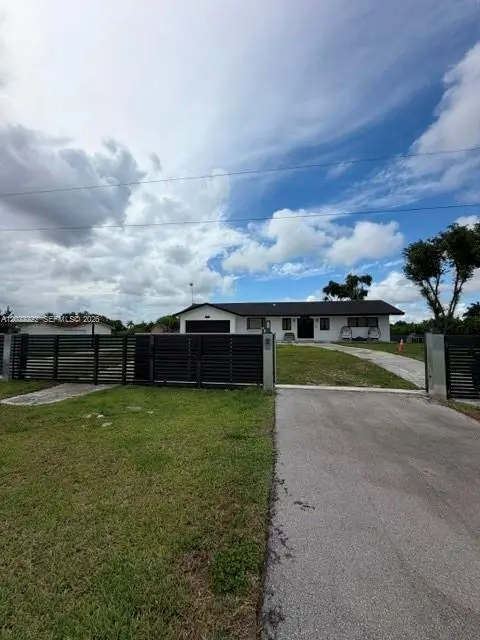 20465 SW 200th St, Miami, FL 33187 - #2