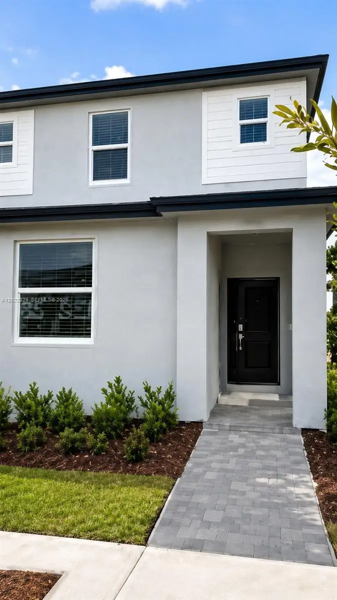 27640 SW 156th Ct, Homestead, FL 33032 - #1