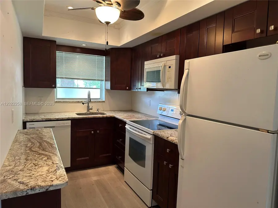 3700 Harrison St #15A, Hollywood, FL 33021 - #2