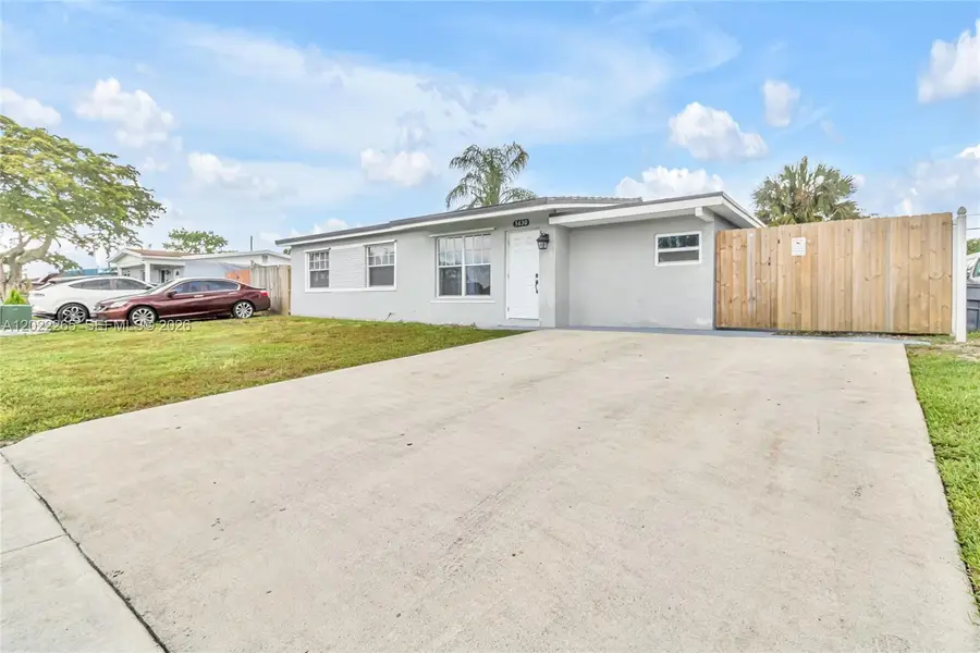 5630 SW 37th Ct, Davie, FL 33314 - #3