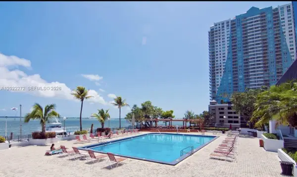 999 Brickell Bay Dr #209, Miami, FL 33131