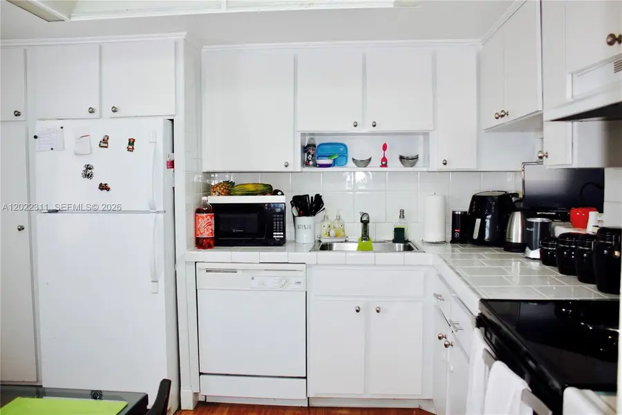 18555 NE 14th Ave #702A, Miami, FL 33179 - #2