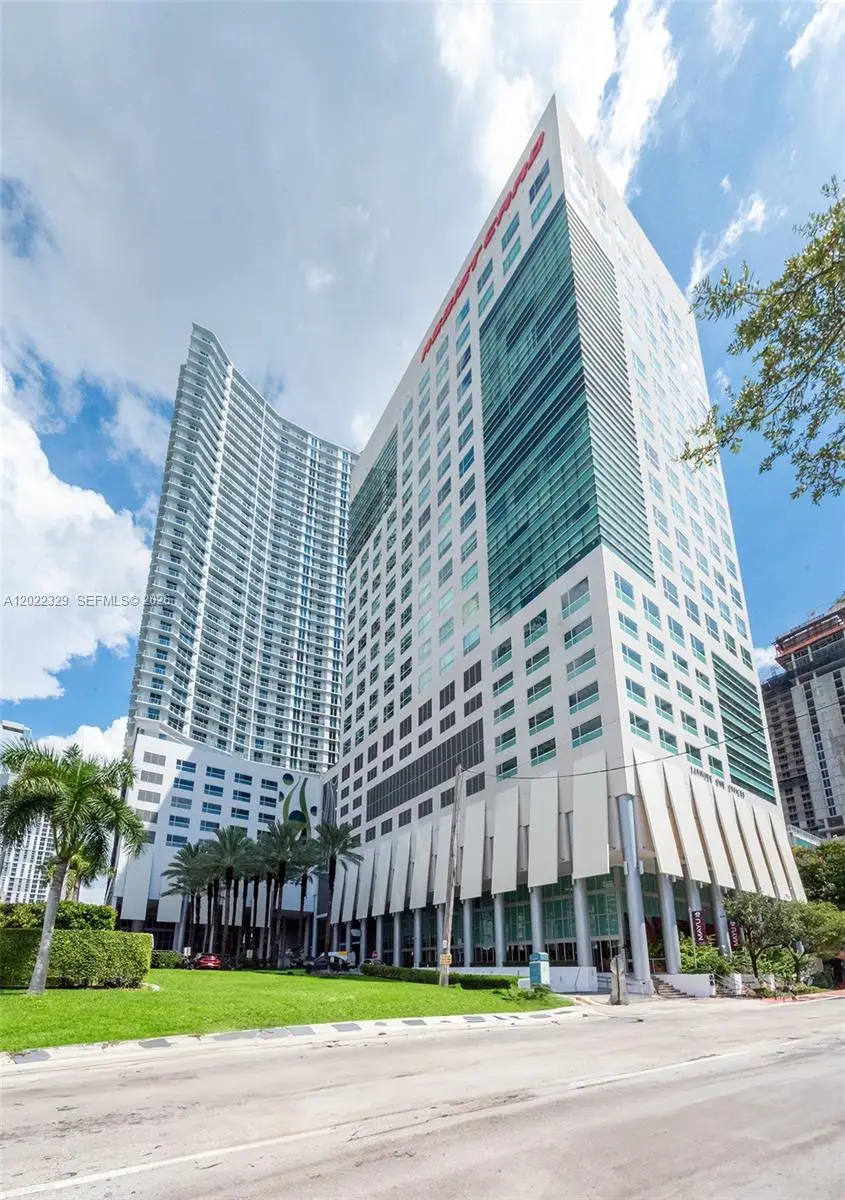 185 SW 7th St #4201, Miami, FL 33130 - #1