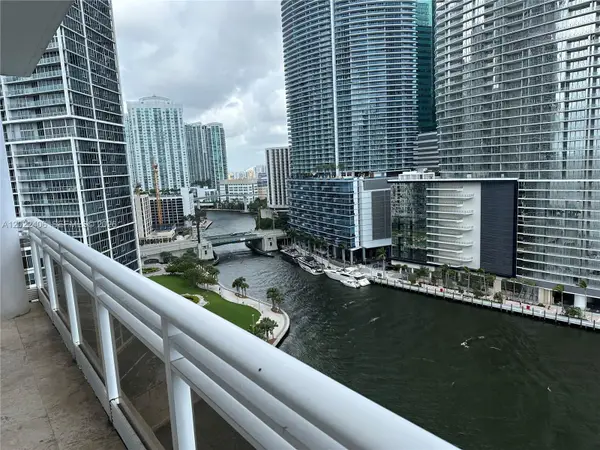 901 Brickell Key Blvd #2005, Miami, FL 33131