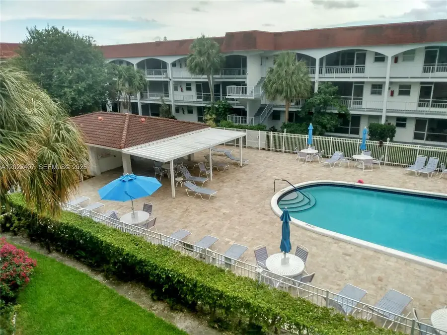 581 Blue Heron Dr #315-B, Hallandale Beach, FL 33009 - #3