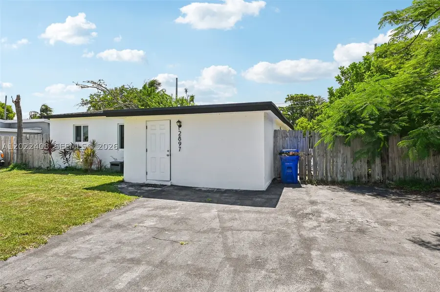 2897 NE 12th Ave, Pompano Beach, FL 33064 - #2