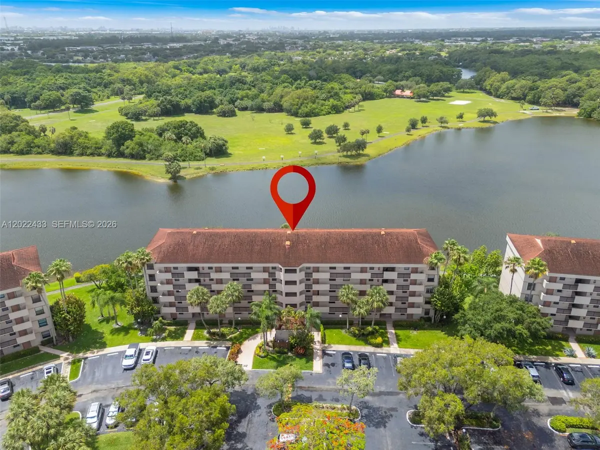 2767 Carambola Cir S #402, Coconut Creek, FL 33066 - #1