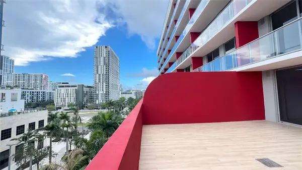 3100 NE 1st Av #608, Miami, FL 33137
