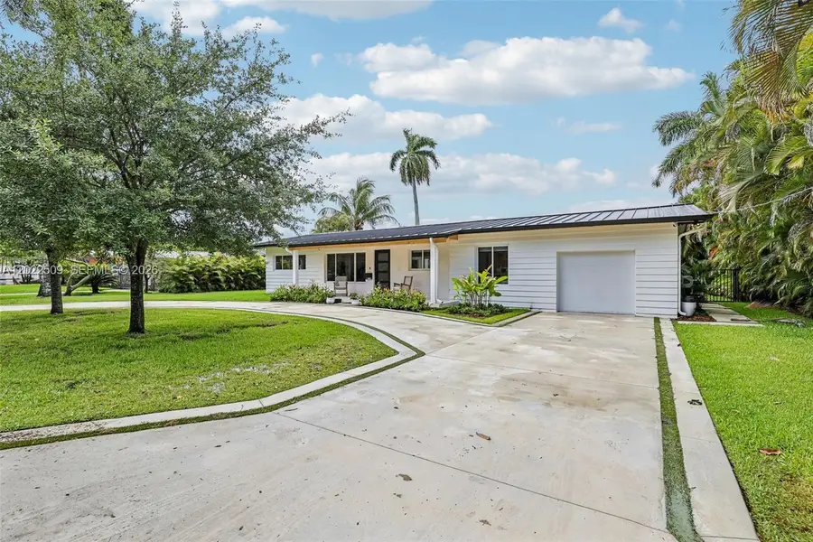 5620 SW 63rd Ct, South Miami, FL 33143 - #2