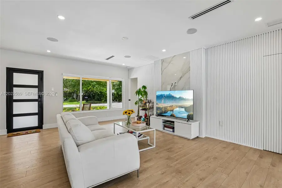 5620 SW 63rd Ct, South Miami, FL 33143 - #3