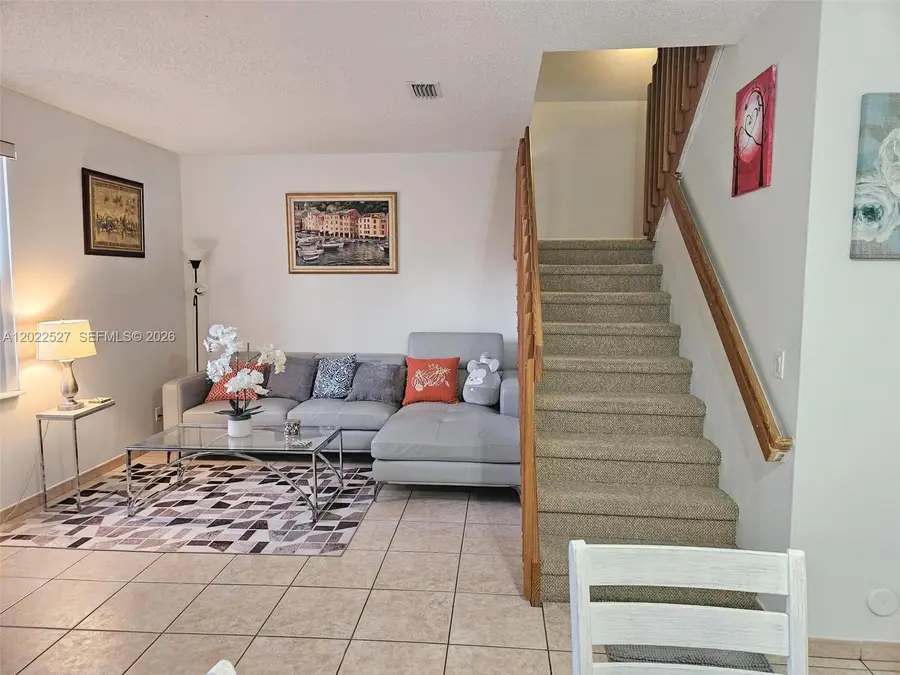870 NE 212th Ter #2, Miami, FL 33179 - #3