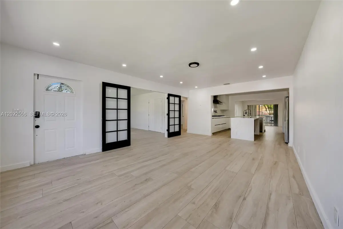 716 SW 5th Ave, Hallandale Beach, FL 33009 - #1