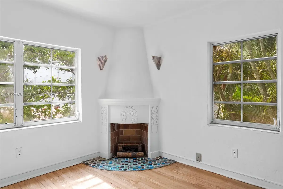 750 Espanola Way #9, Miami Beach, FL 33139 - #1