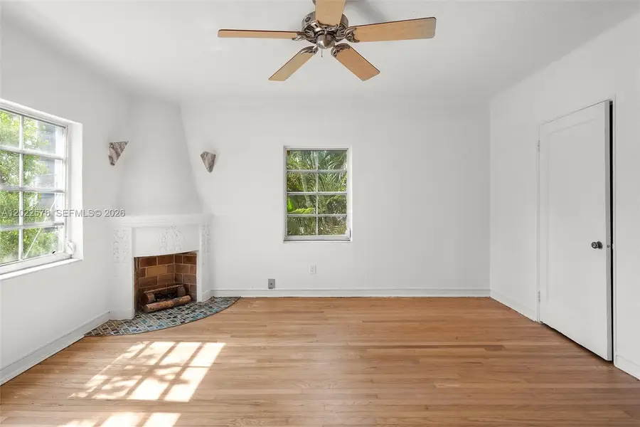 750 Espanola Way #9, Miami Beach, FL 33139 - #3