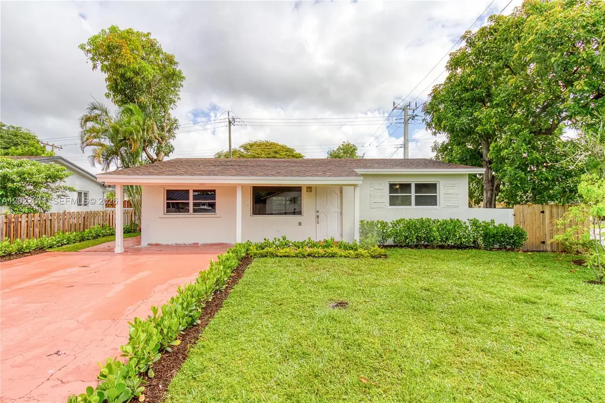 7401 Raleigh St, Hollywood, FL 33024 - #1