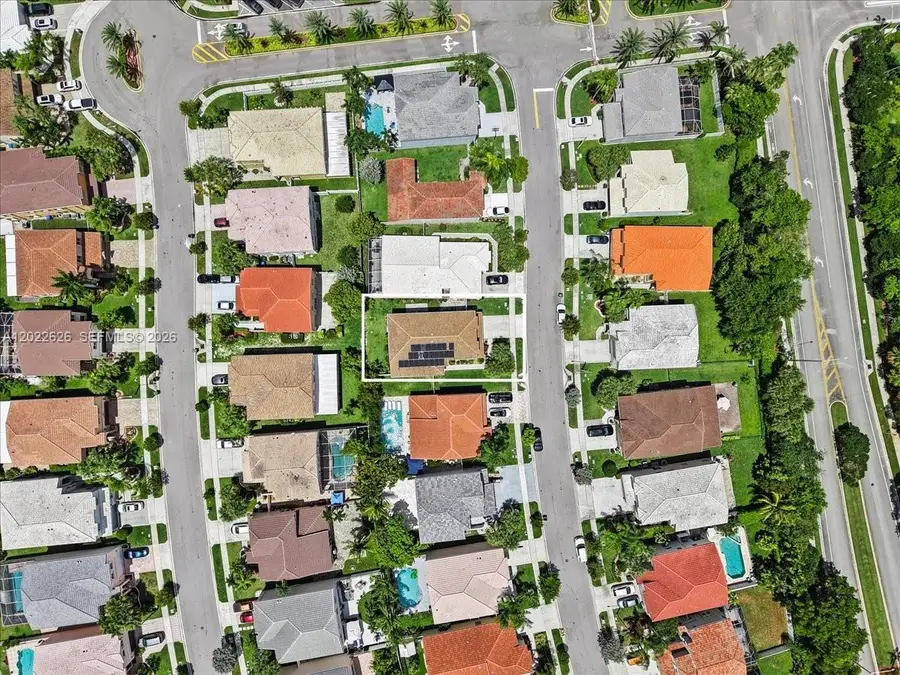 668 NW 155th Ter, Pembroke Pines, FL 33028 - #3
