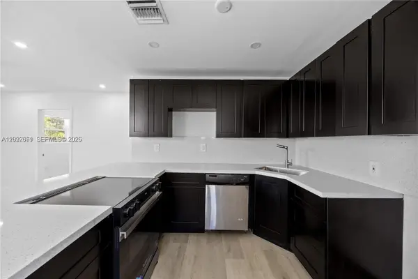 2608 NW 3rd St, Pompano Beach, FL 33069
