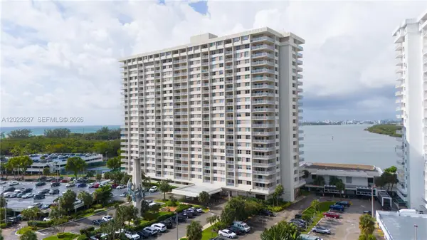 300 Bayview Dr #1504, Sunny Isles Beach, FL 33160