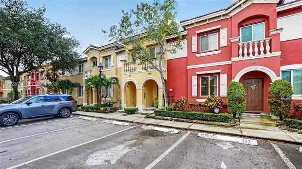 8926 SW 19th St, Miramar, FL 33025