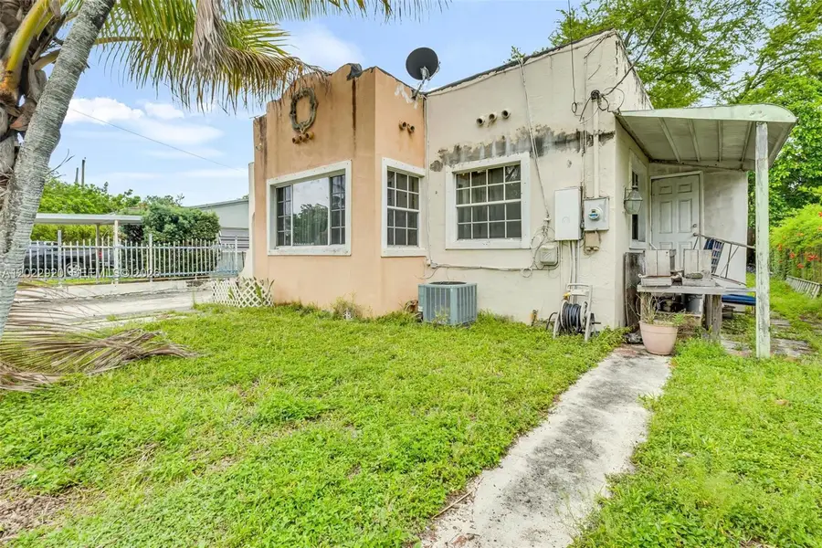 1122 NW 38th St, Miami, FL 33127 - #3