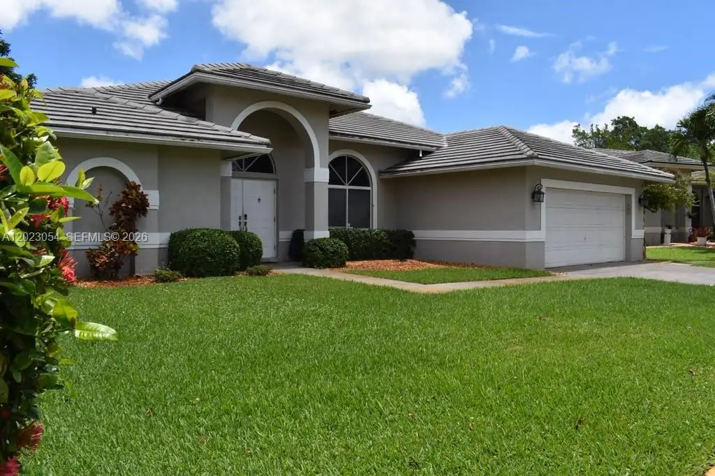 10205 SW 12th St, Pembroke Pines, FL 33025 - #1