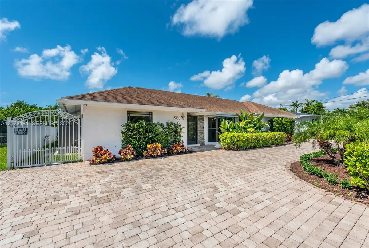 2330 NE 195th St, Miami, FL 33180 - #1