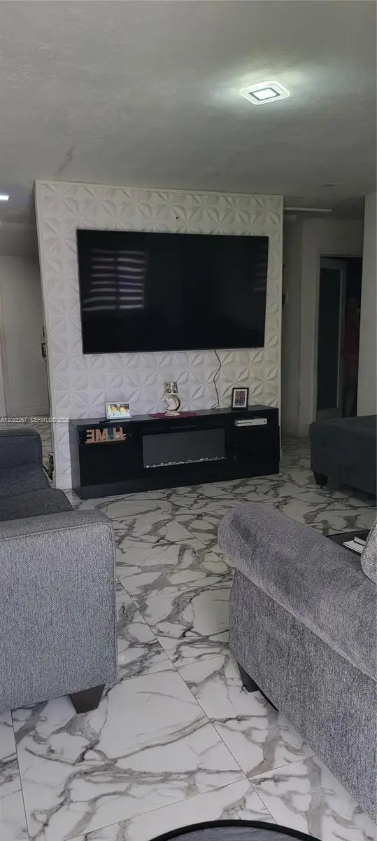 301 SW 36th Ave, Miami, FL 33135 - #1