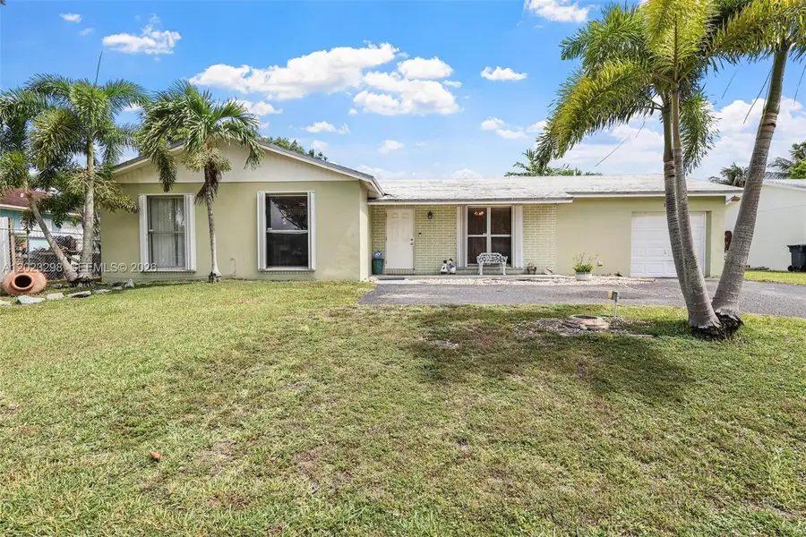 12381 SW 264th St, Homestead, FL 33032 - #2
