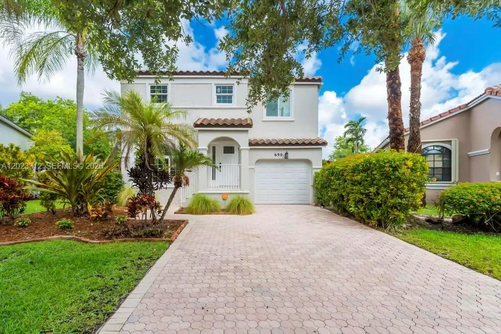 690 NW 159th Ln, Pembroke Pines, FL 33028 - #1