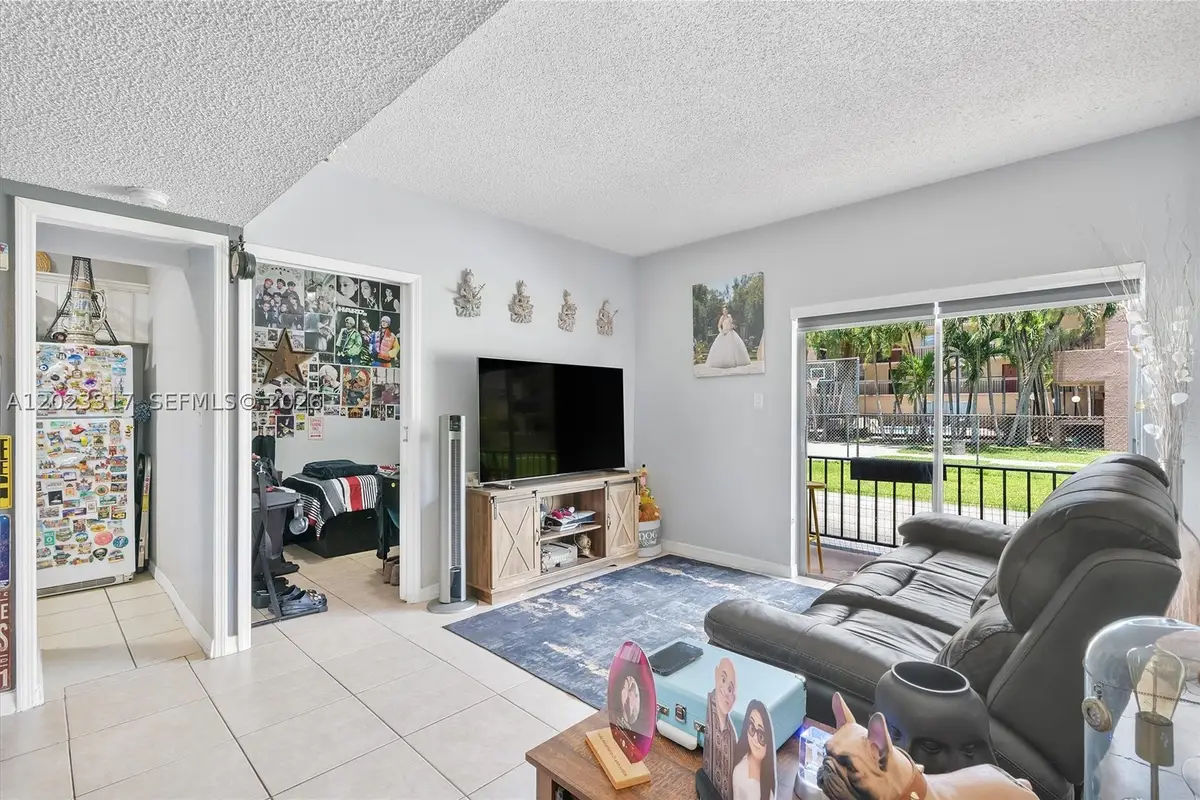 399 NW 72nd Ave #104, Miami, FL 33126 - #1