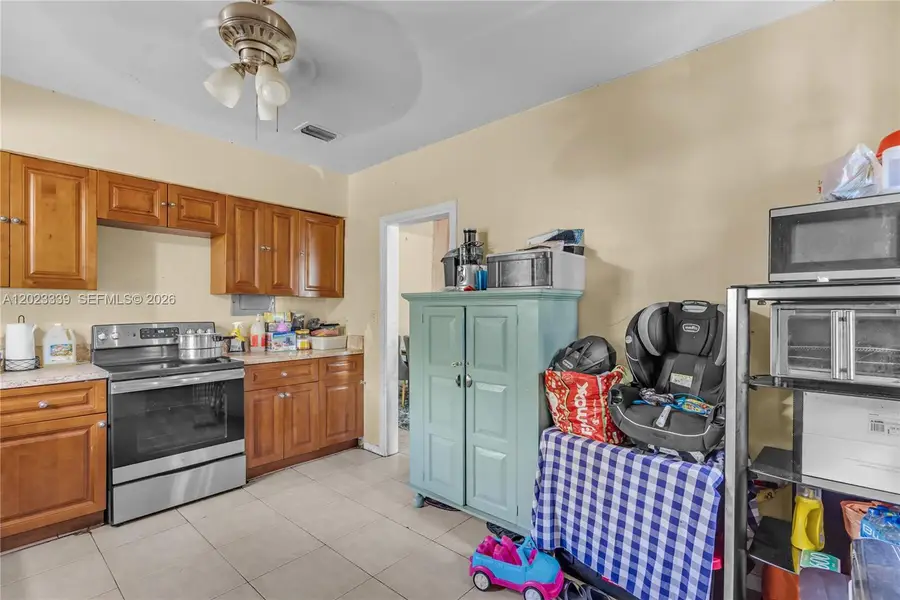 94 NW 69th St, Miami, FL 33150 - #3
