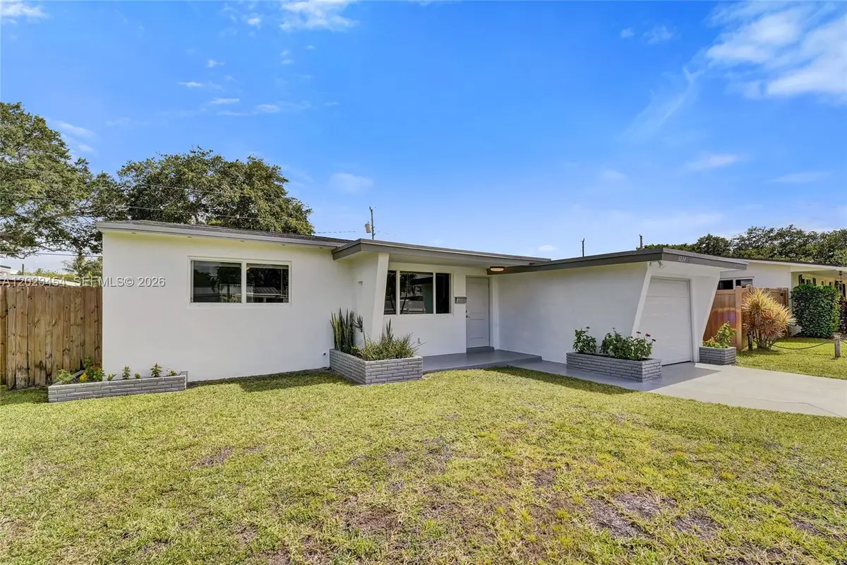 3234 Roosevelt St, Hollywood, FL 33021 - #1
