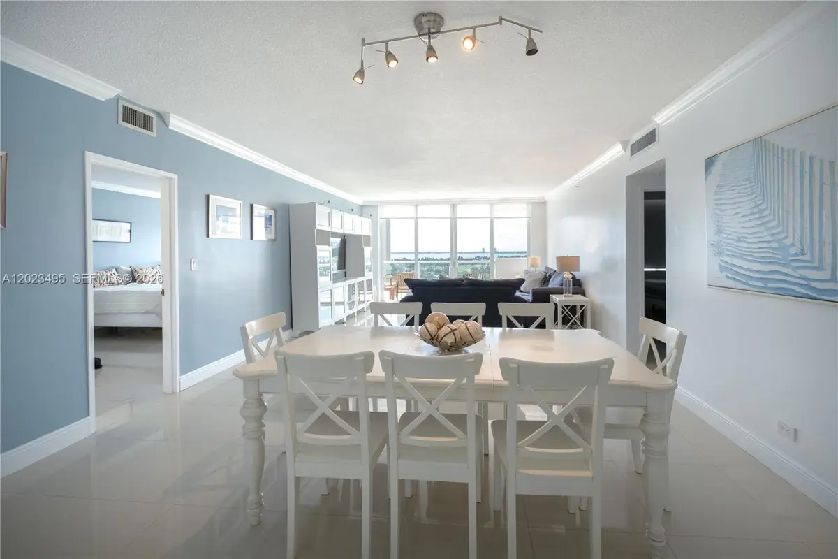 5601 Collins Ave #1420, Miami Beach, FL 33140 - #1