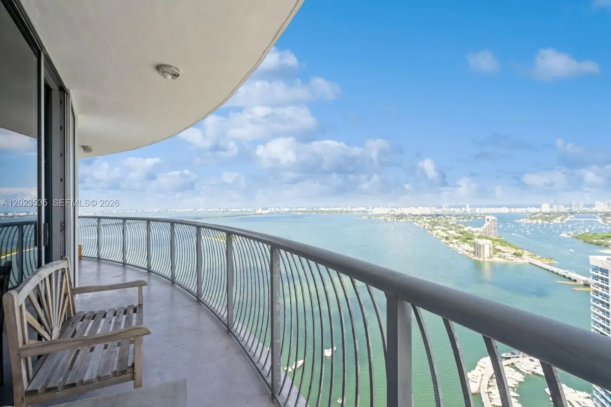 1750 N Bayshore Dr #4702, Miami, FL 33132 - #1