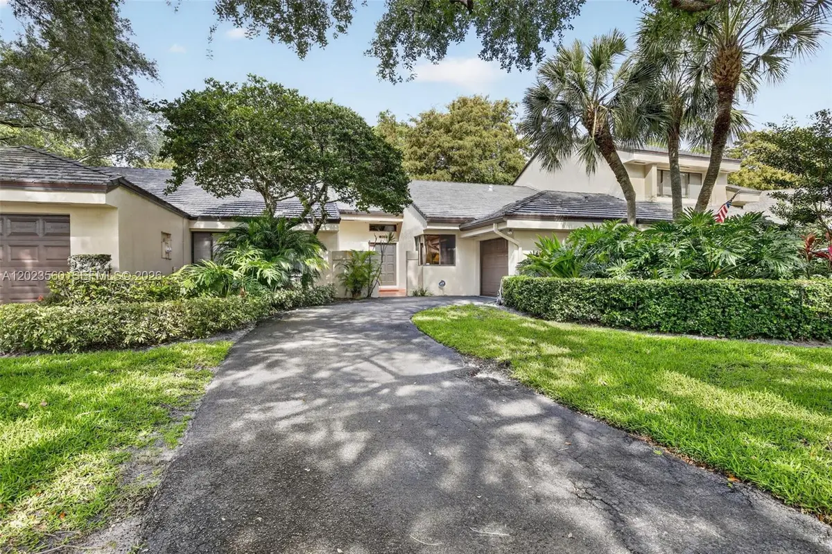 369 NW 97th Ave, Plantation, FL 33324 - #1