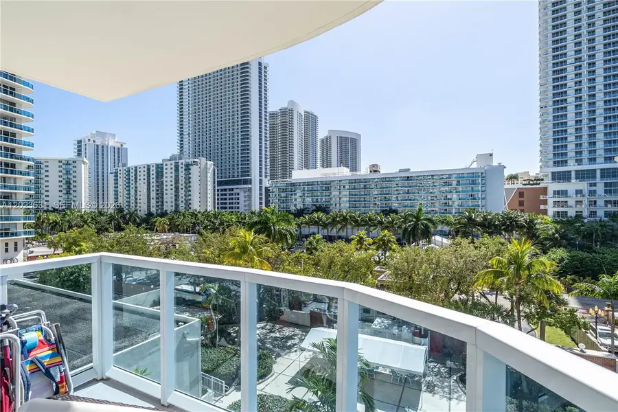 3800 S Ocean Dr #306, Hollywood, FL 33019 - #3