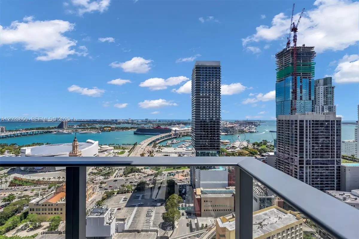 121 NE 5th St #3401, Miami, FL 33132 - #1