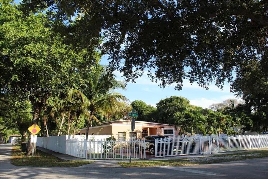 13875 NE 16th Ct, North Miami, FL 33181 - #2
