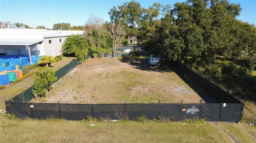 303 E Lancaster, Orlando, FL 32809 - #3