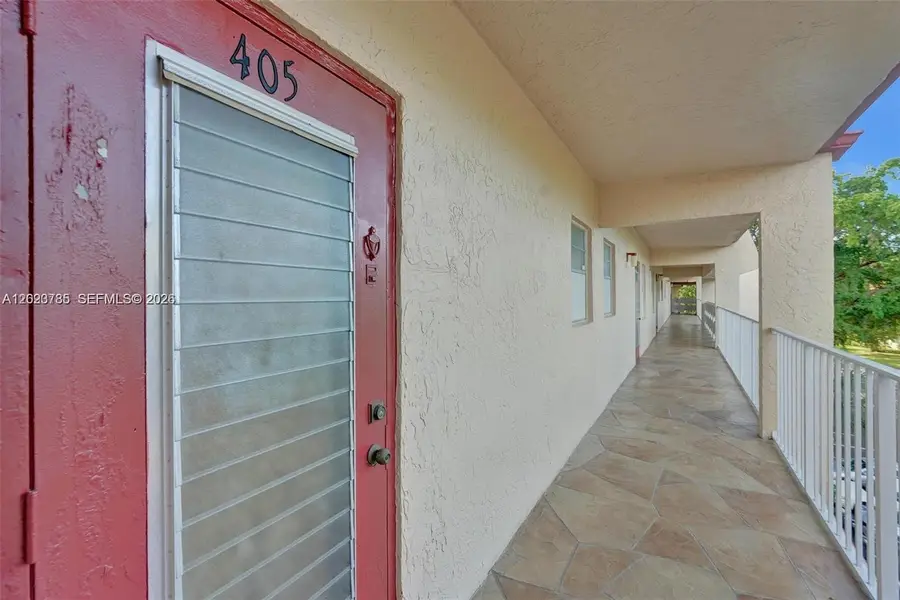 1030 Country Club Dr #405, Margate, FL 33063 - #2