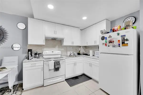 1851 NE 168th St #A8, North Miami Beach, FL 33162