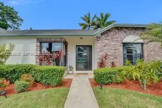 1020 SW 124th Way, Davie, FL 33325 - #2