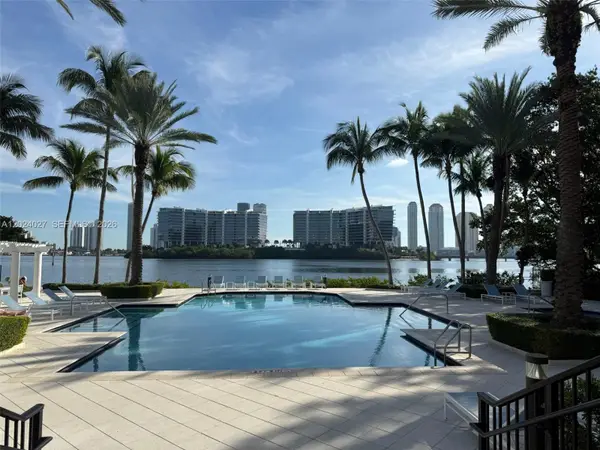 3215 NE 184th St #14109, Aventura, FL 33160