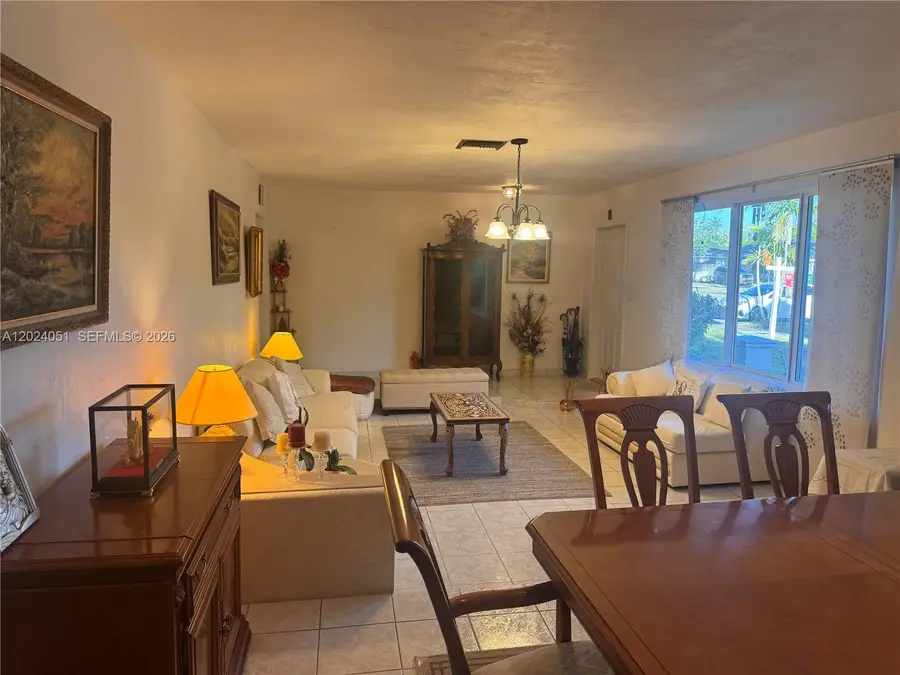 8121 SW 205th St, Cutler Bay, FL 33189 - #3