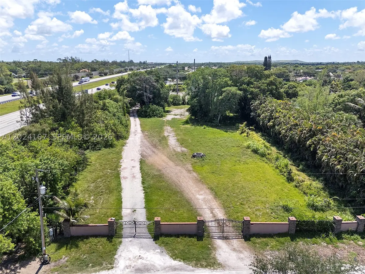 5680 Pinetree Rd, Parkland, FL 33067 - #1