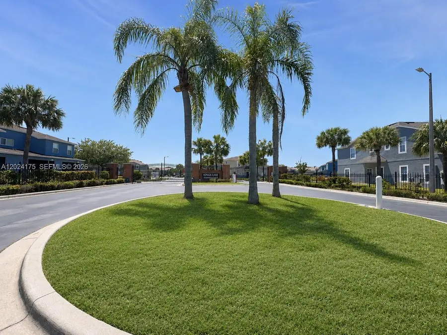 12966 Kings Crossing Dr, Gibsonton, FL 33534 - #3