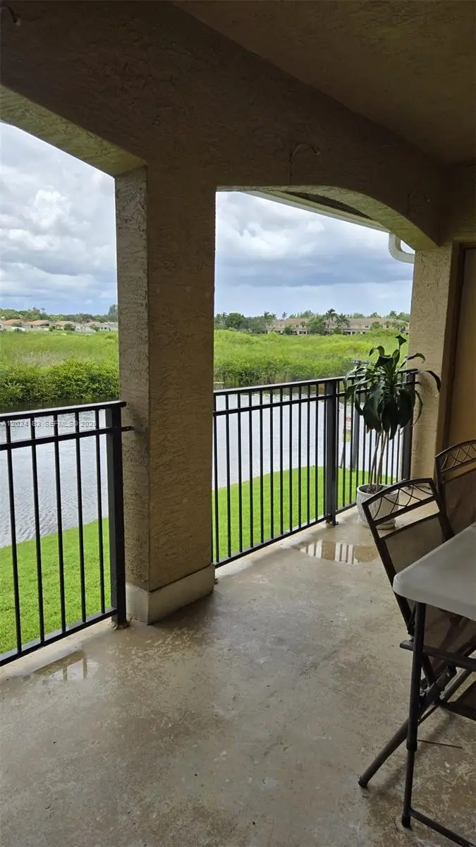 230 SW 117th Ter #11202, Pembroke Pines, FL 33025 - #2