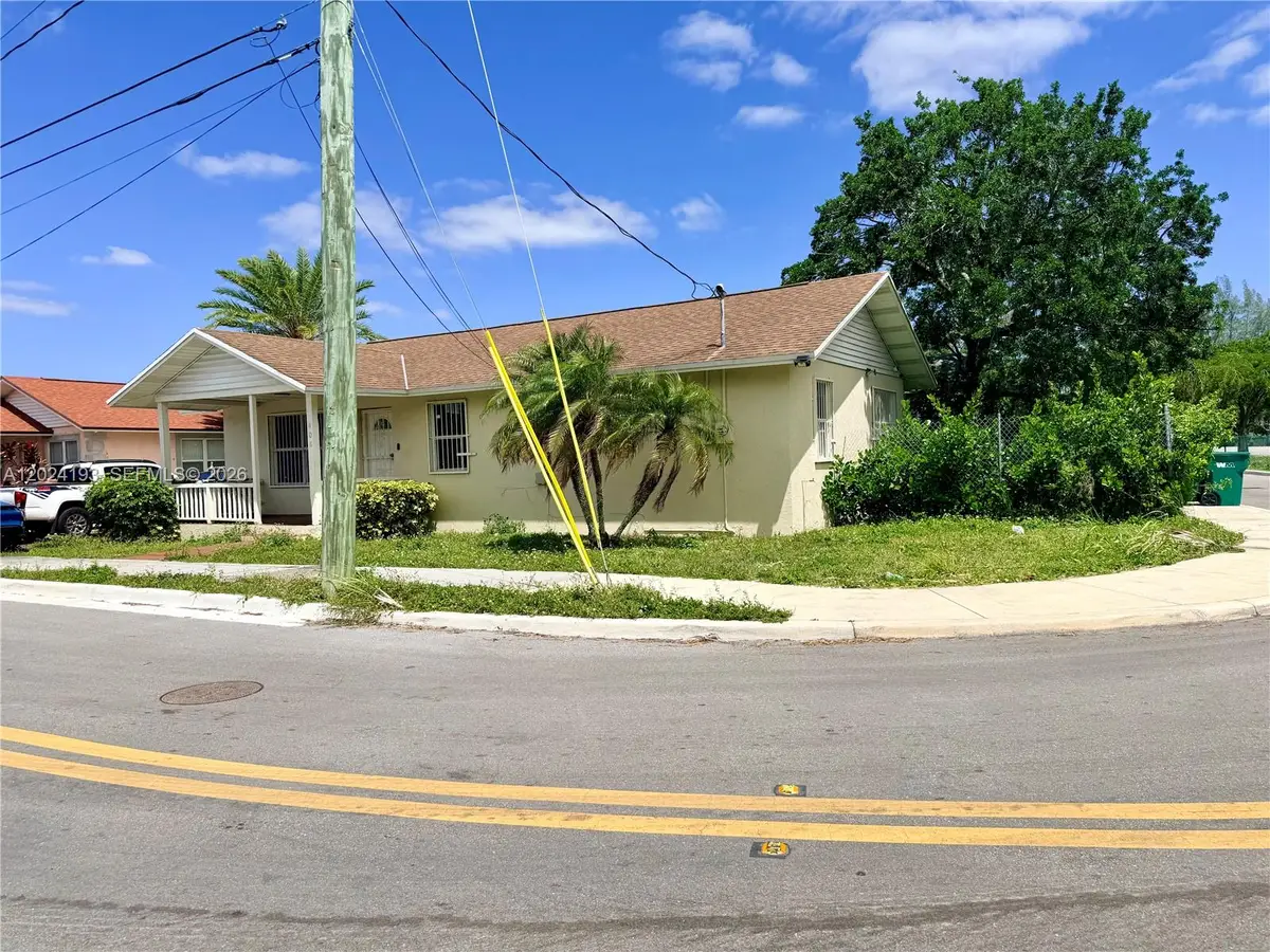 408 NW 12th St, Florida City, FL 33034 - #1