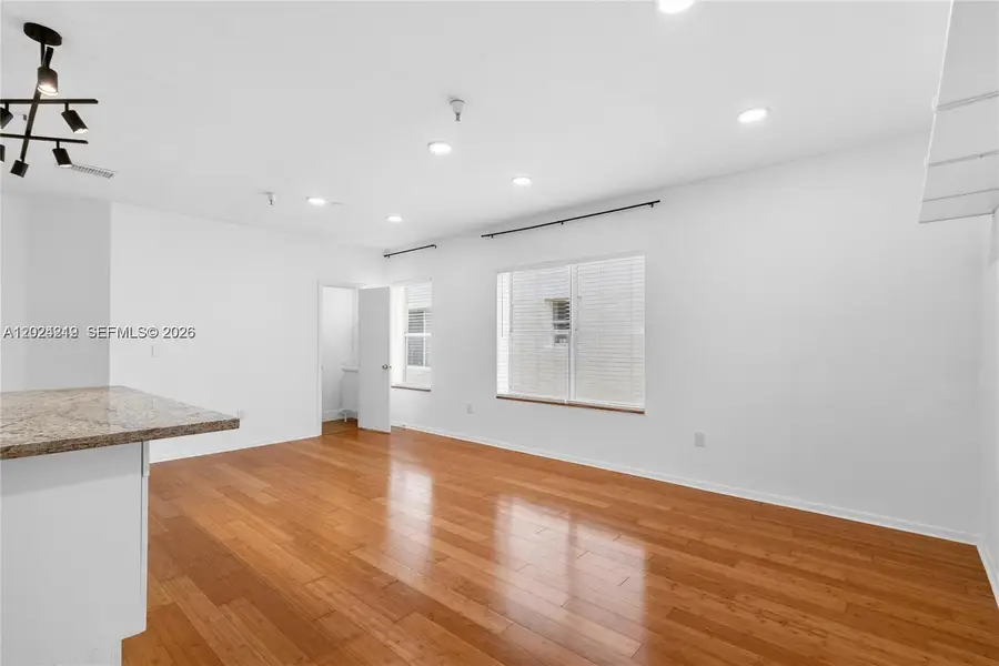 1350 Pennsylvania Ave #207, Miami Beach, FL 33139 - #3